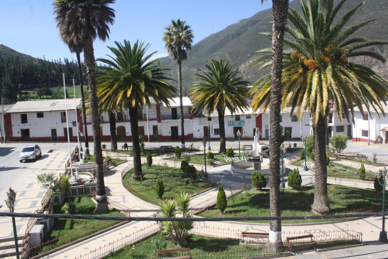 Huascaran Inn Mancos Екстер'єр фото