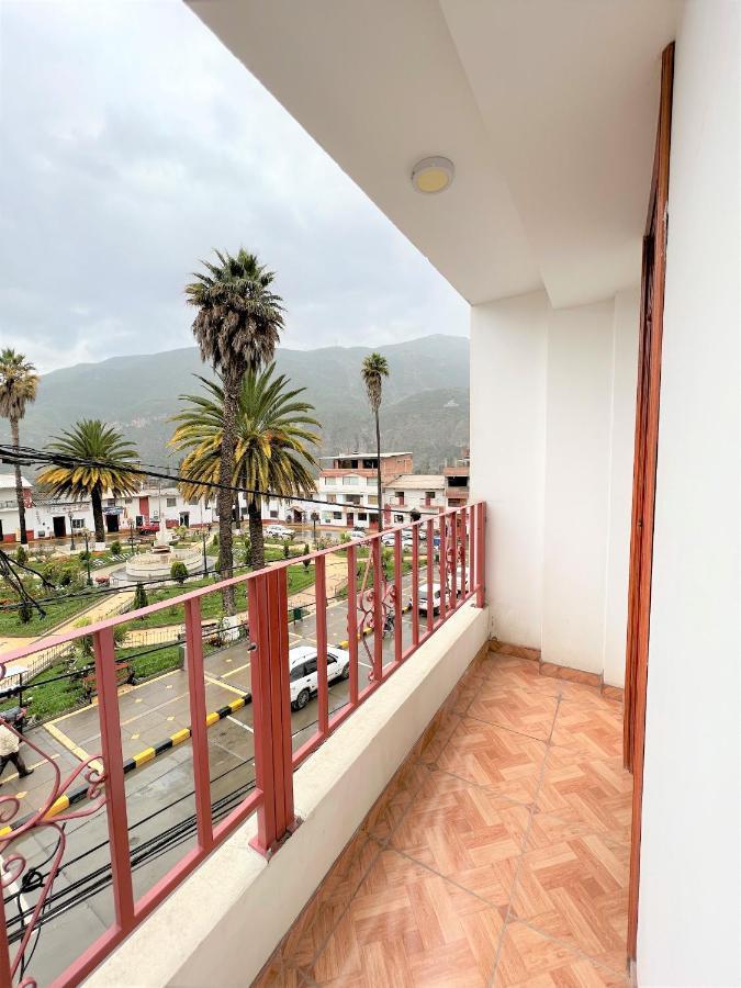 Huascaran Inn Mancos Екстер'єр фото