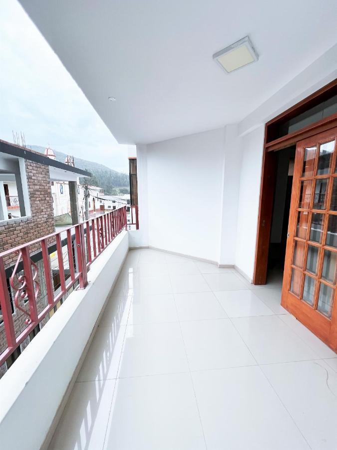 Huascaran Inn Mancos Екстер'єр фото